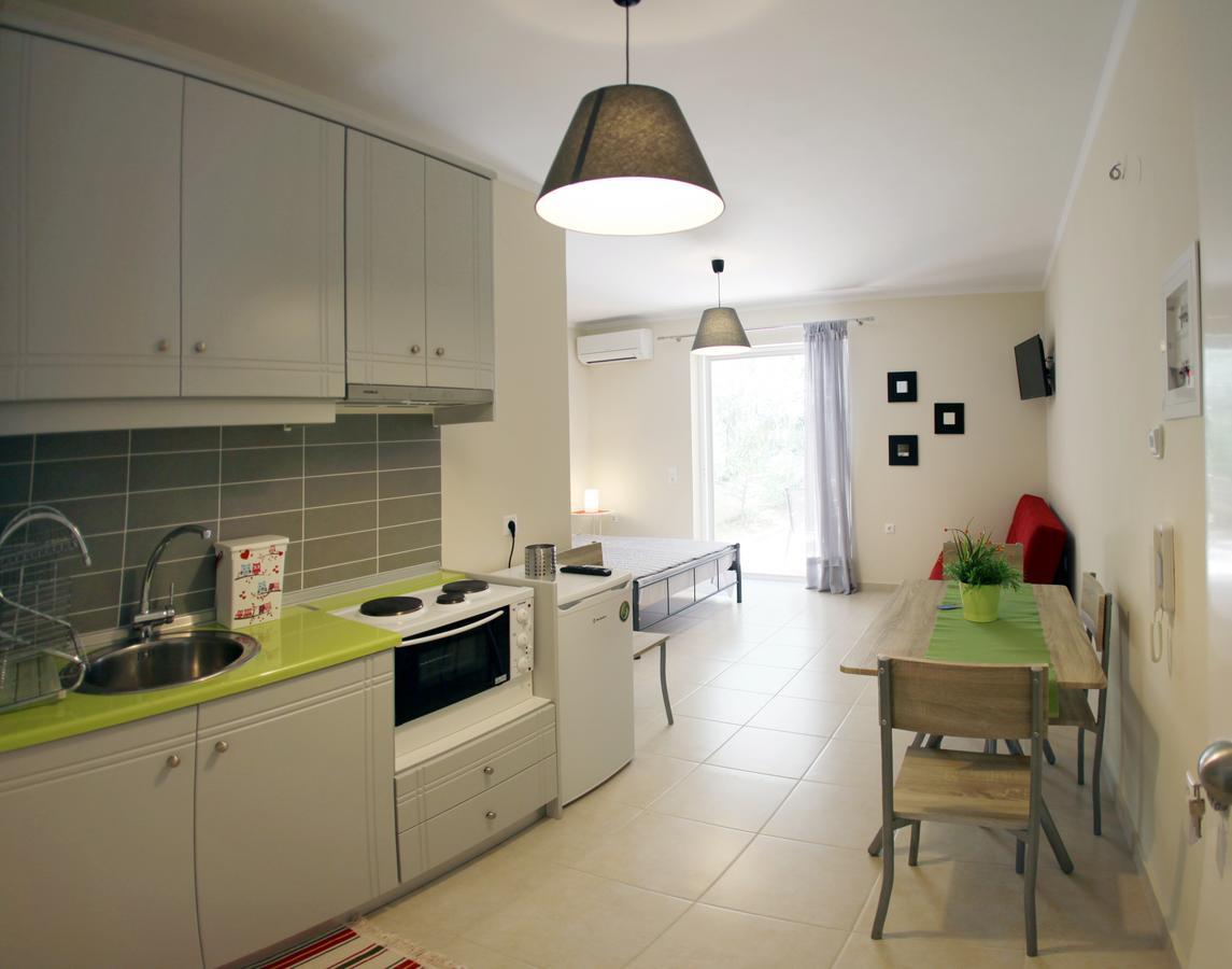 Apartment Lalezas Tolo