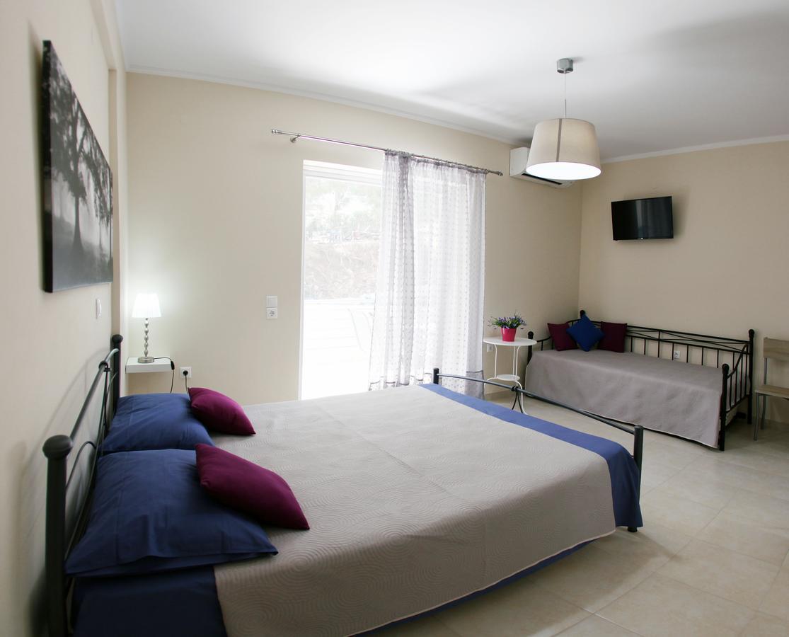Apartment Lalezas Tolo