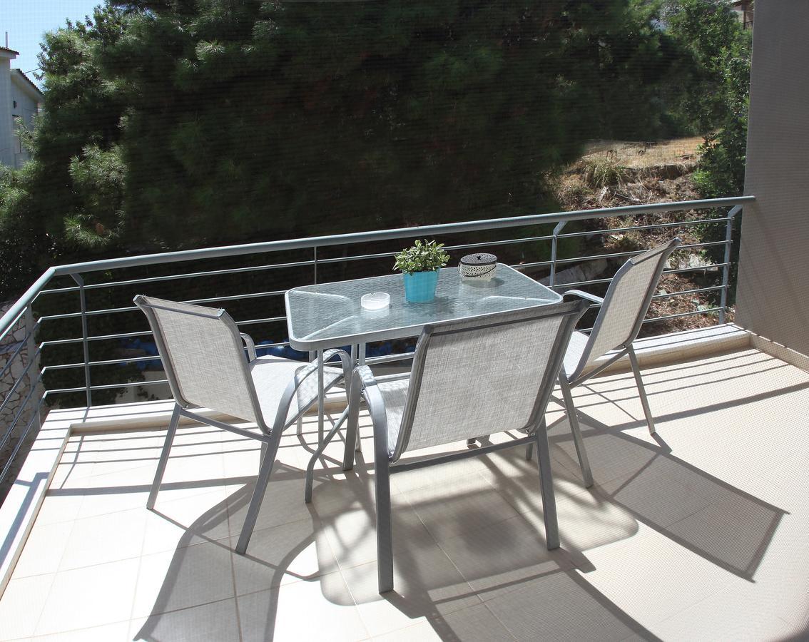 Apartment Lalezas Tolo